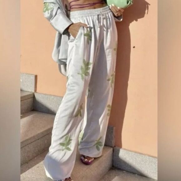 ZARA Women's High Waist Satin Embellished Leaf Pants in Sky Blue Size Medium - Picture 3 of 10